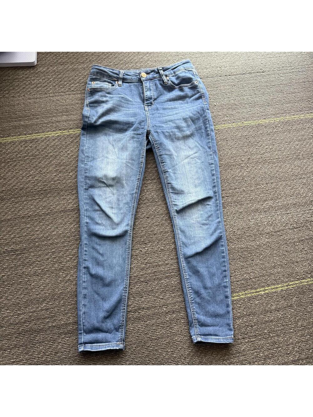 Molly and Isadora medium wash skinny stretch jeans- size 10